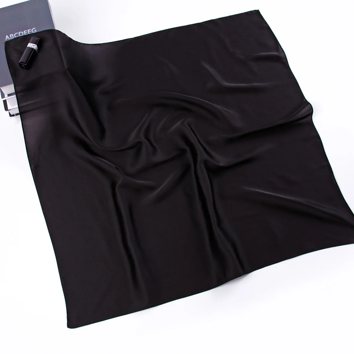 70*70cm Platz Silk Schal für Frauen Mode Damen Satin Hals Haar Krawatte Bandana Weiblich Foulard Strand Stolen hijab Schals Pareo – Detail 11