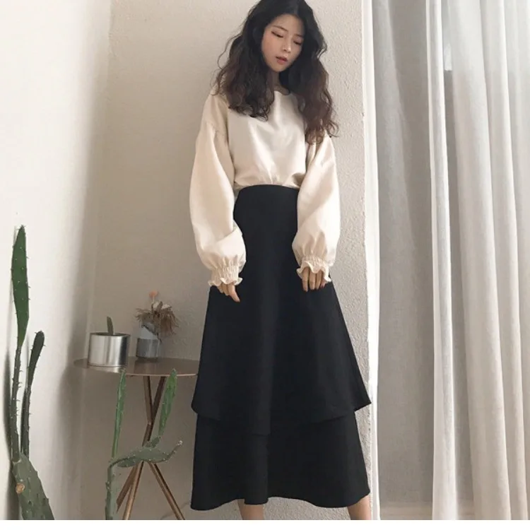 

Photo Shoot 2019 Autumn New Style Solid Color Long-sleeved Upper Garment + Irregular Skirt