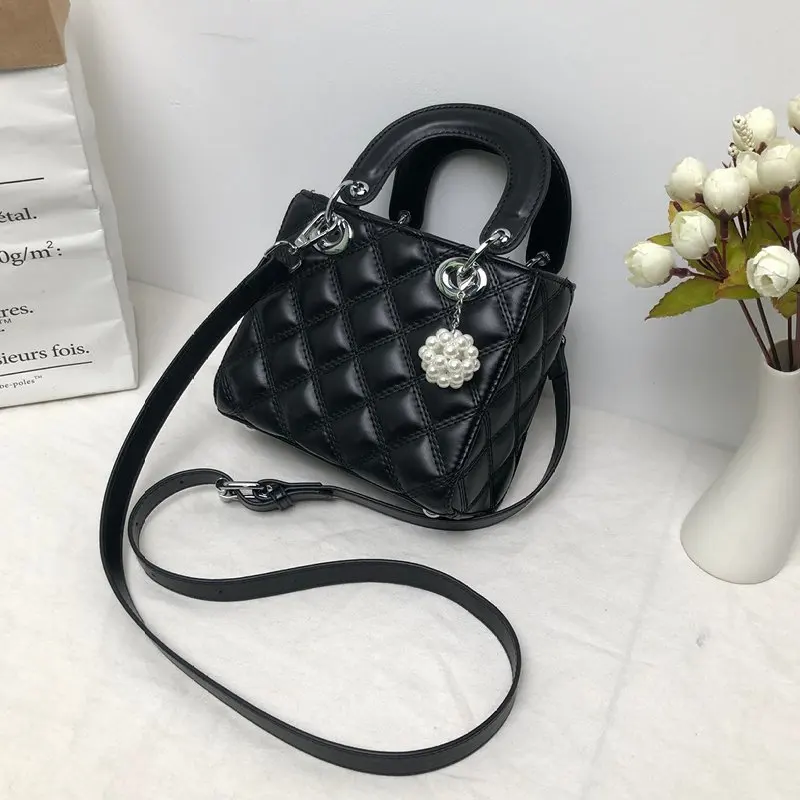 

Wholesale Purses And Handbags Luxury Designer Bags For Women 2020 New Luxury Handbags Tote Bag Fashion Shoulder Bag With Pearl