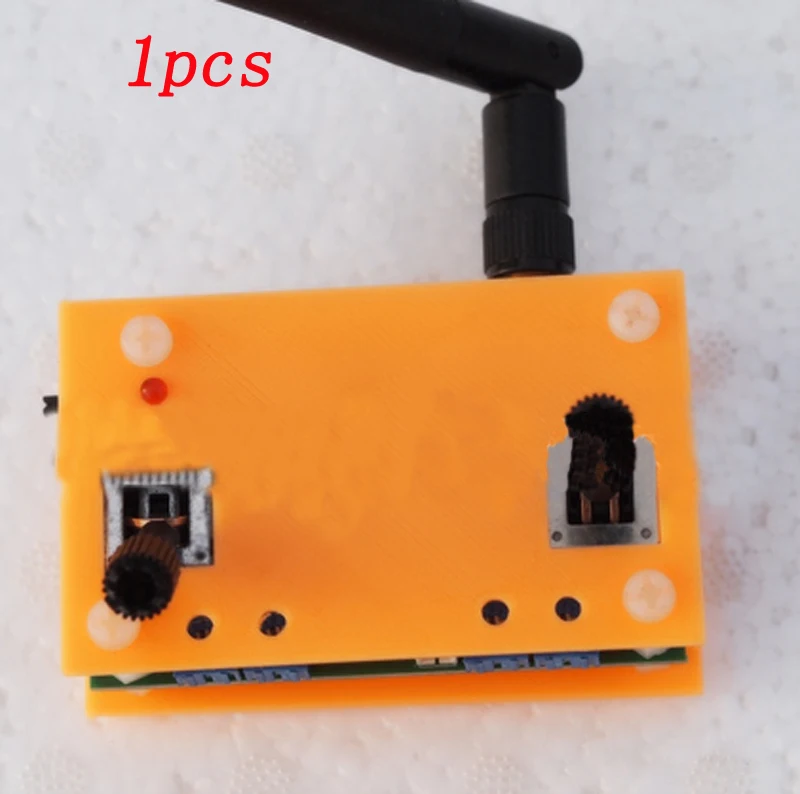 

1pcs RC Model Aircraft Radio Controlling System Parts 4CH 900mhz Remote Controller 800-1000MHz PPM Transmitter 200M