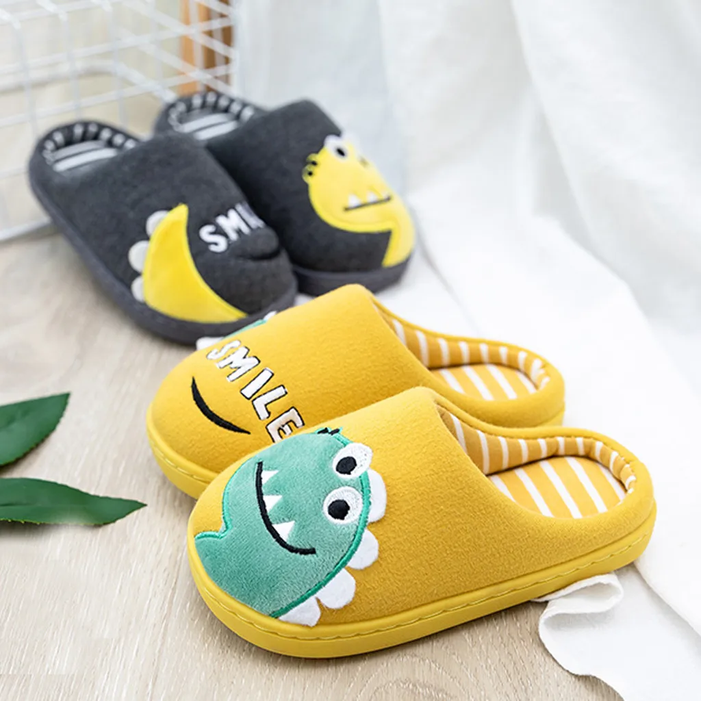 Обувь для маленьких мальчиков и девочек; теплые домашние тапочки с милыми животными для детей