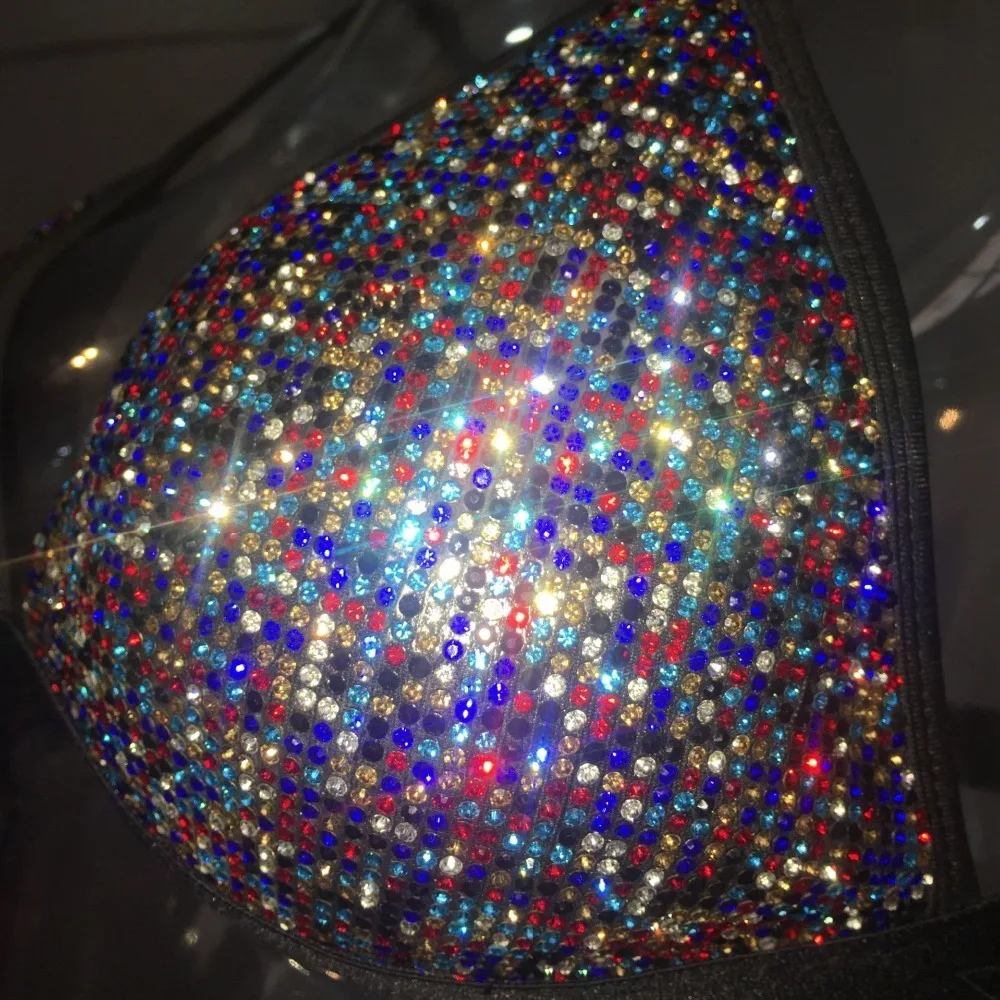 8582953737_1002674748