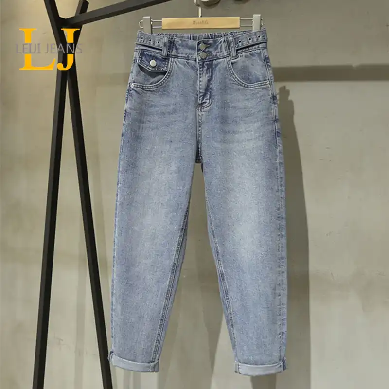 white jean capris plus size