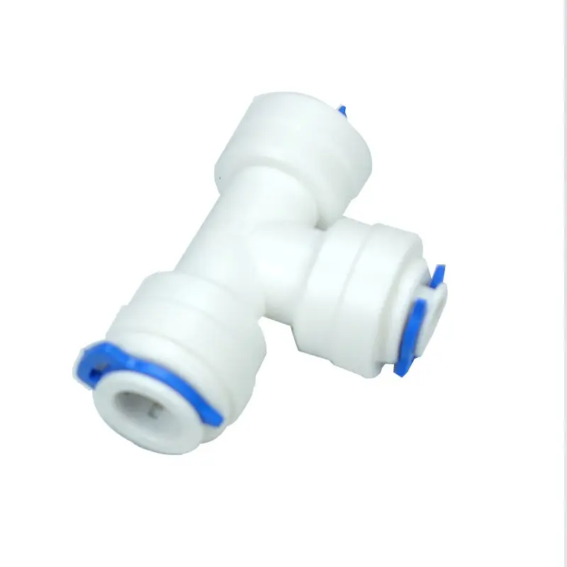 Равноценный или уменьшающий T образный быстроразъемный фитинг для