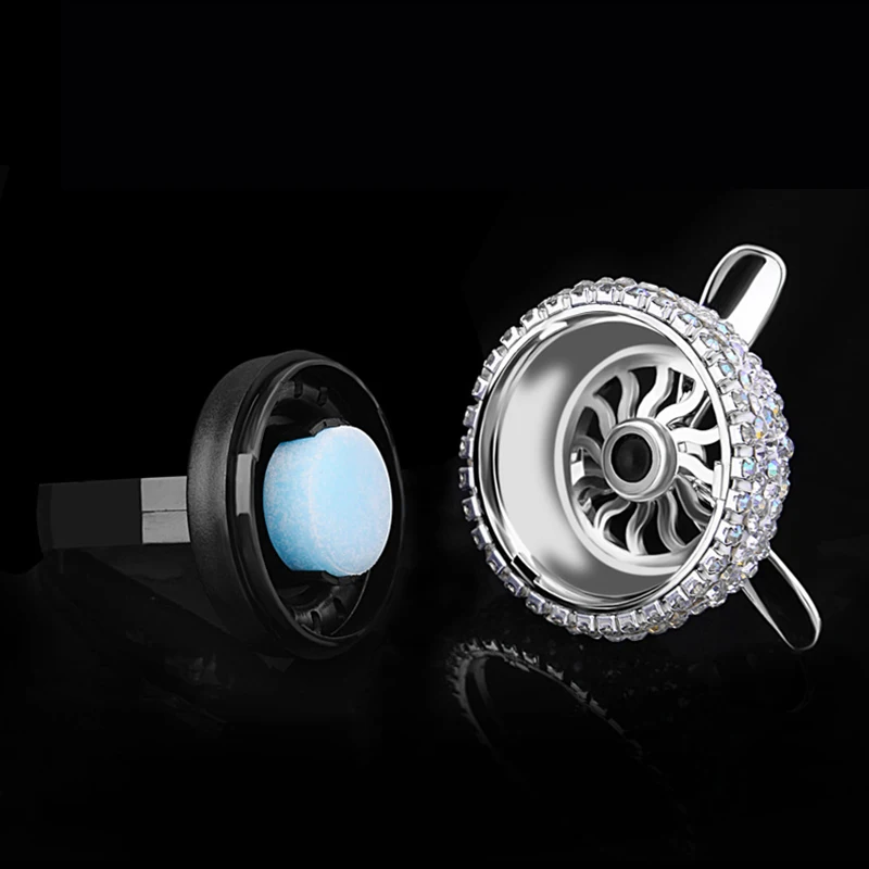 Solid Air Freshener Perfume for Car Air Conditioner Vent Clip Fan Ocean Smell Scent Fragrance Men Women Crystal Auto Accessories