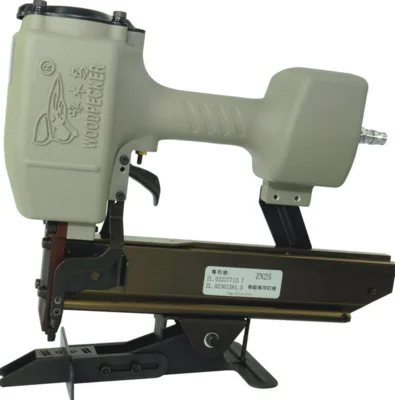 

ZN25 Installation of Silencing Strip For Silent Gate Of Pneumatic Rolling Gate Gun