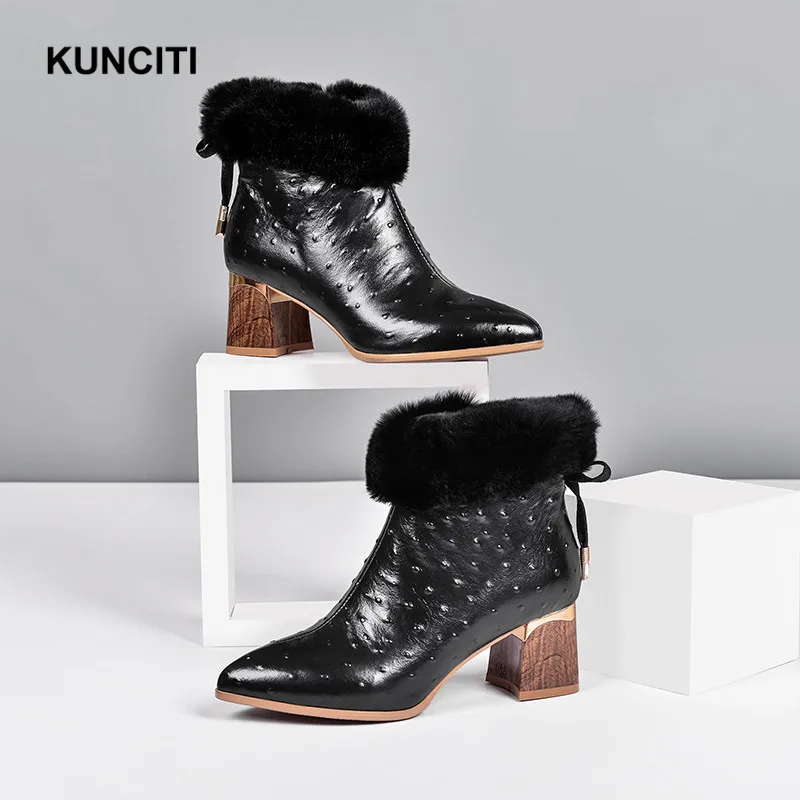 Г., ботинки KUNCITI женские зимние ботильоны на не сужающемся книзу высоком массивном каблуке модная теплая обувь с кроличьим мехом в европейском стиле новинка, D9202