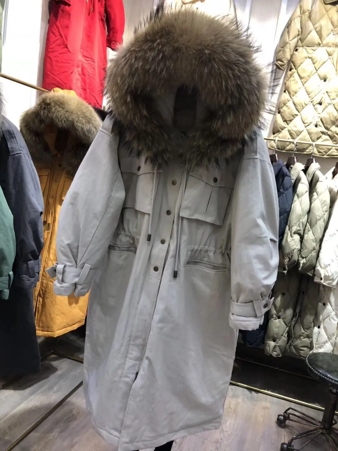 Зимний стиль корейский стиль Южная Корея Dongdaemun свободный крой большой меховой воротник пуховик женское средней длины плотное пальто F