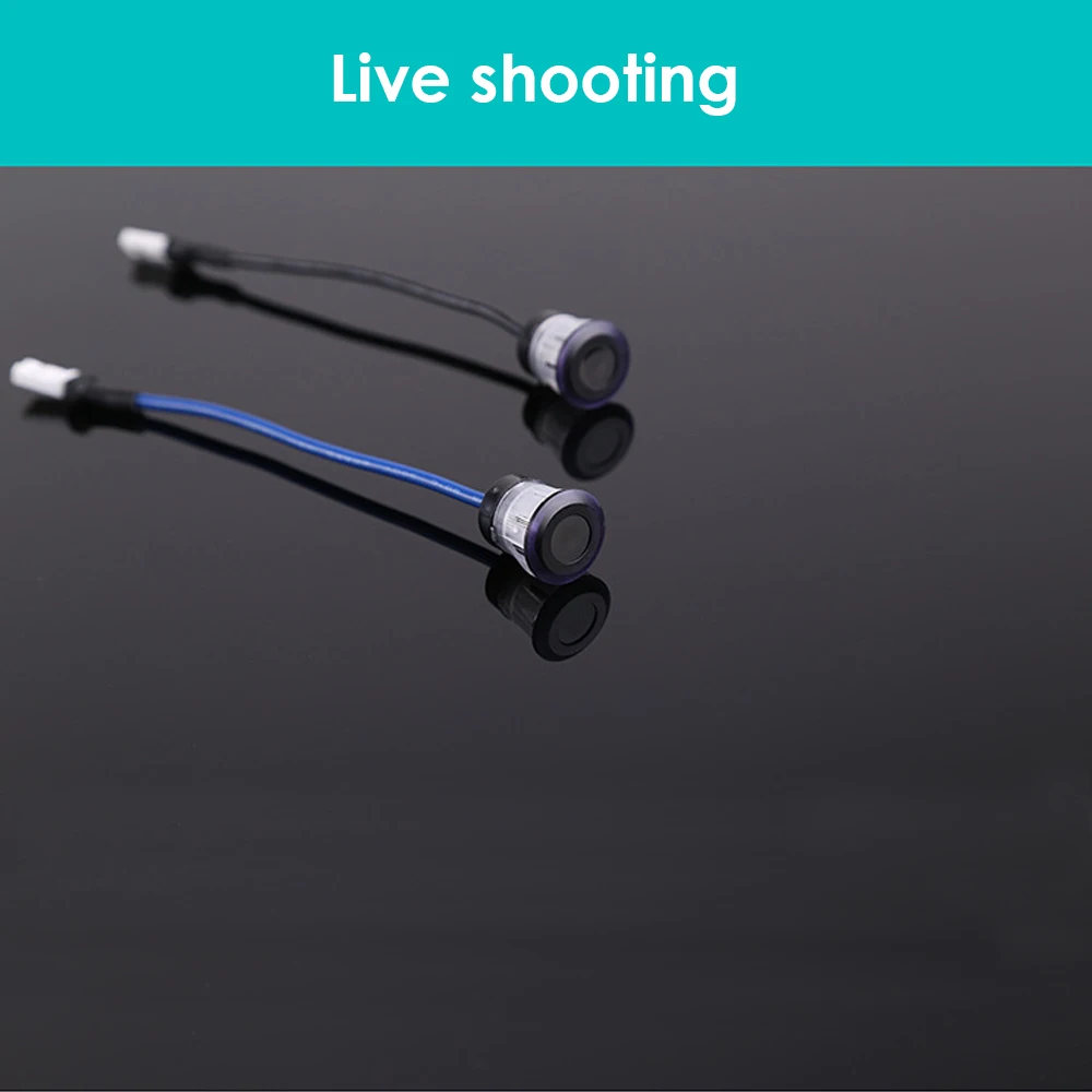 10320843607_1820376852