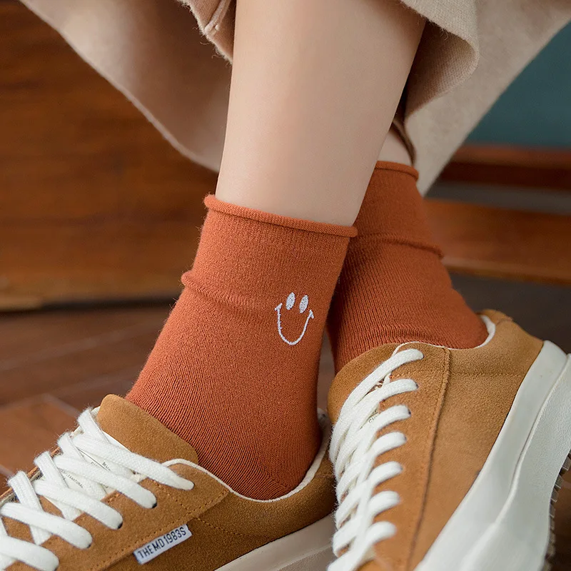 Осенние женские повседневные милые носки 10 пар Kawai Smile Face забавные теплые хлопковые смесовые носки для девочек рождественские подарки оптом