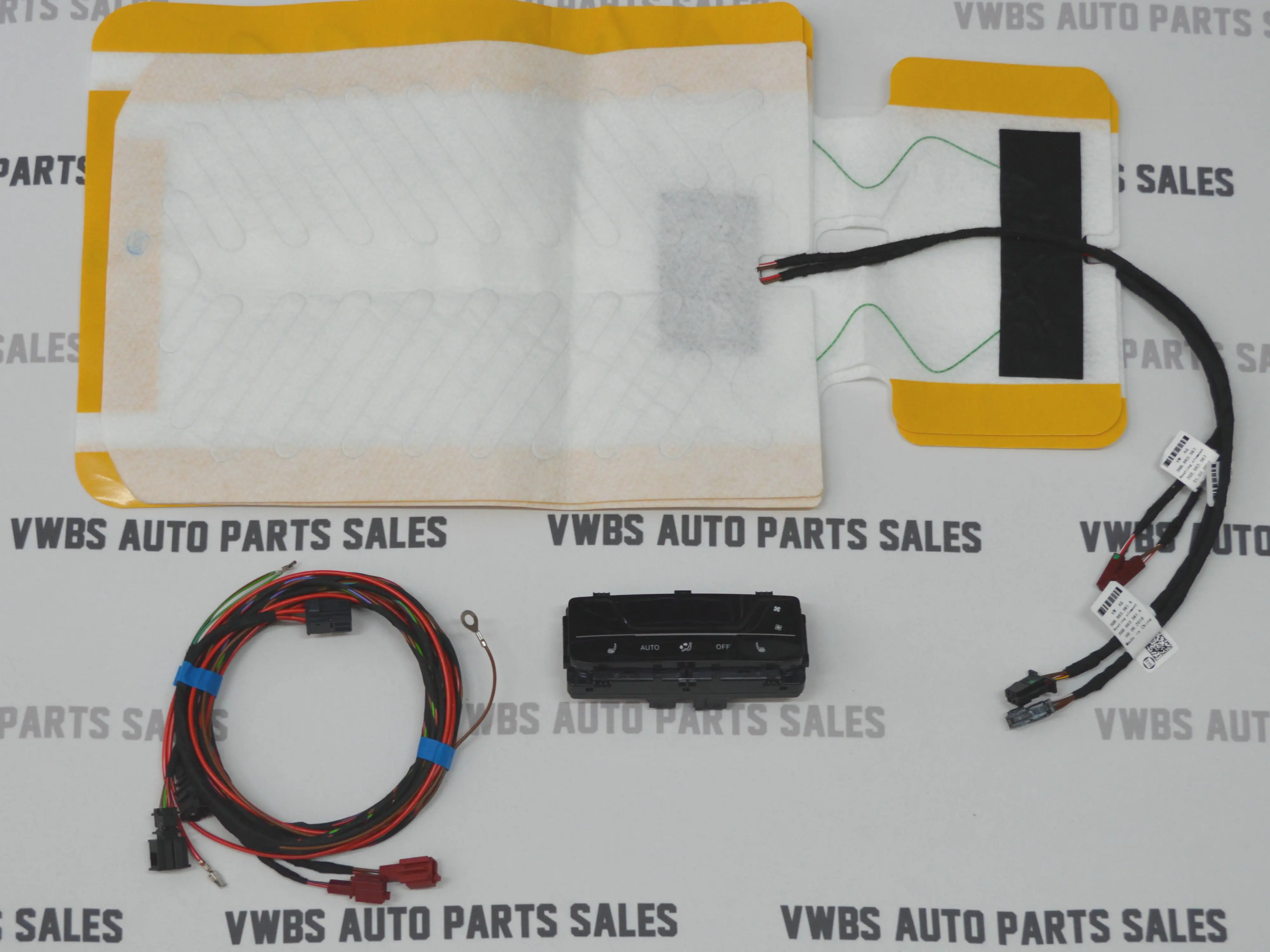 

V W CC-Arteon / Passat B8 / 19Passat / Teramont / Touran L / Tiguan L / TAYRON High-fitting rear seat heating pad