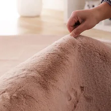 Tapis imitation fourrure de lapin pour chambre à coucher, accessoire de canapé moelleux et doux, parfait pour table basse et baie vitrée, moquette de siège de couleur unie 