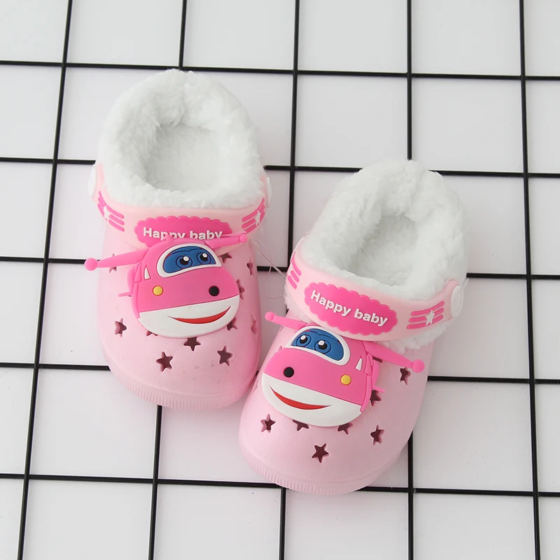 Kitty Snow White Girl Winter Clogs Warm Fur Children's Indoor Shoes Home Hole Mules Navy Cute Pins Sandal EVA Flat Boy Shoes - Цвет: pink