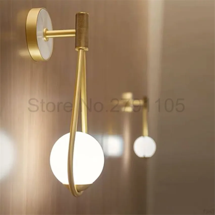 Простой золотой настенный светильник для гостиной, спальни, прикроватный светильник, стеклянный абажур G9, настенные светильники, осветительные приборы