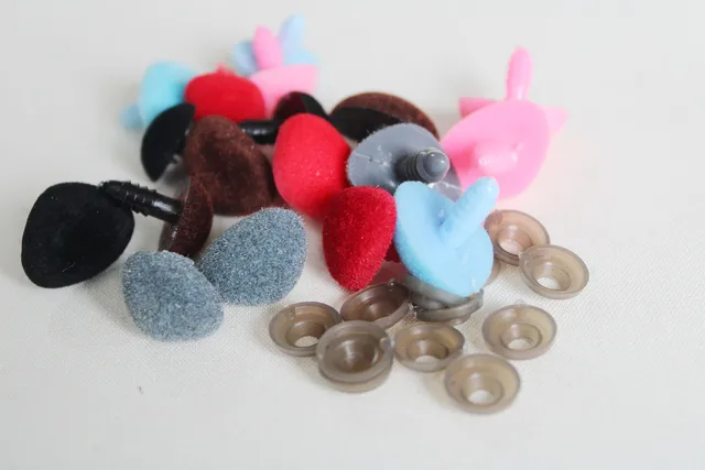 50pcs 12mm 15mm 18mm 20mm 22mm 24mm 26mm  pink/red/black/brown gray blue  flocking  Triangular safety toy nose with soft washer 5