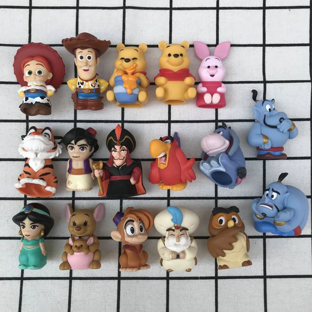 Genuine Bulk Toy Doll Pooh Bear Aladdin and The Magic Lamp Finger Puppet  Ornaments Action Figure
