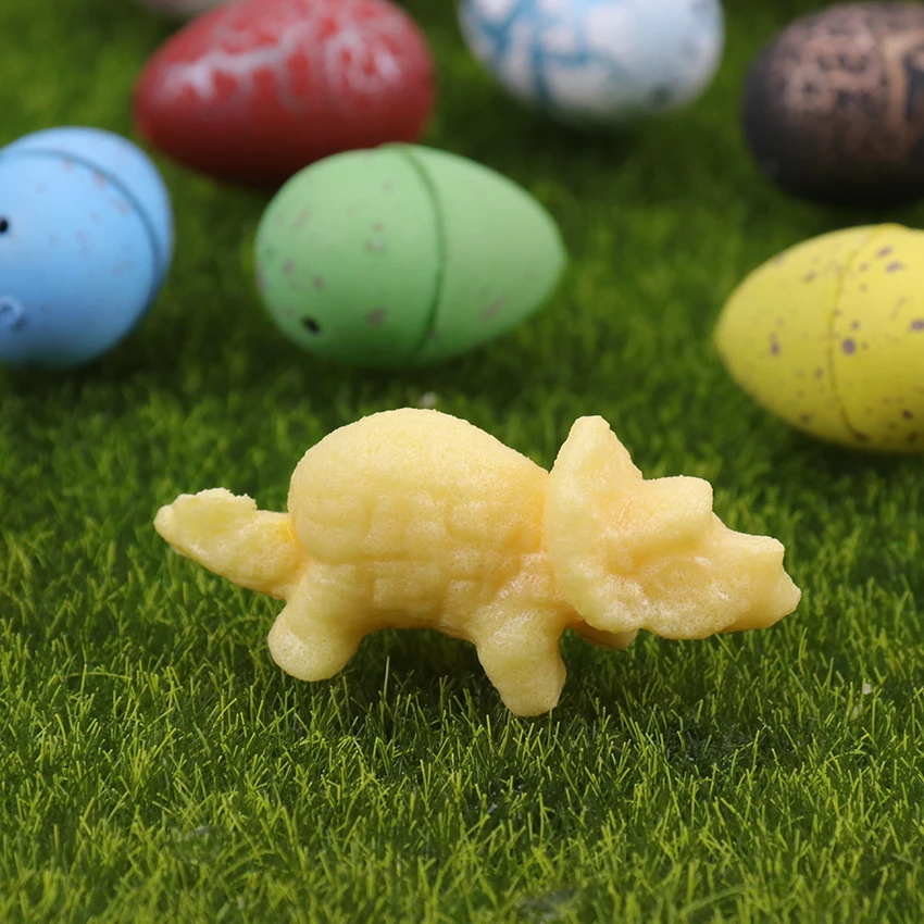 10PCS/Lot Color Magic Water Growing Egg Hatching Colorful Dinosaur Eggs Add Cracks Grow Cute Children Toy
