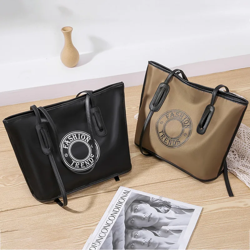 

Ladies One Shoulder Bag 2020 New Large Capacity Oxford Tote Bag Fashion Simple Retro Female Bag Designer Bags Luxury Handbag CC