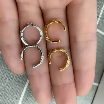 

Simple chain with diamond round ear bone clip fashionable and personalized Hong Kong Style Earrings without ear holes