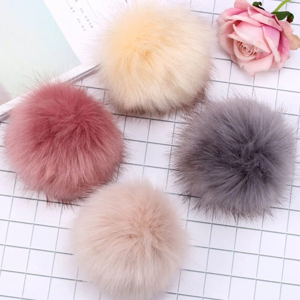14 Pompon In Pelliccia Finta Per Cappelli E Borse | Soffici, Colorati, Con Anello Elastico - Foto 12