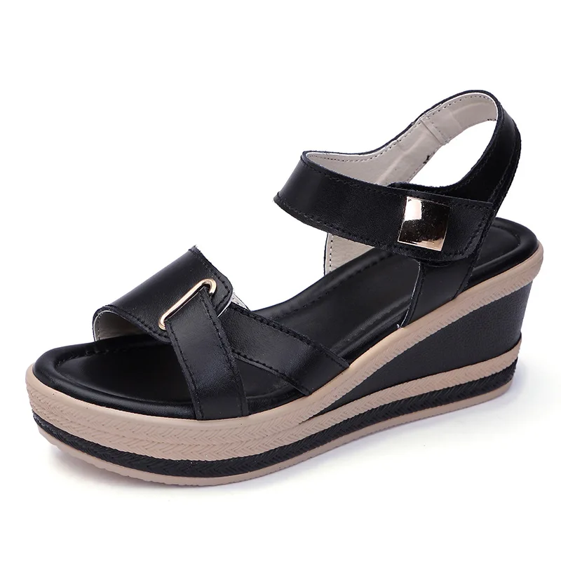 

Summer Sandals Slanted Heel Waterproof Platform Platform Thick Bottomed WOMEN'S Flat Shoes Shook Genuine Leather WOMEN'S Casual