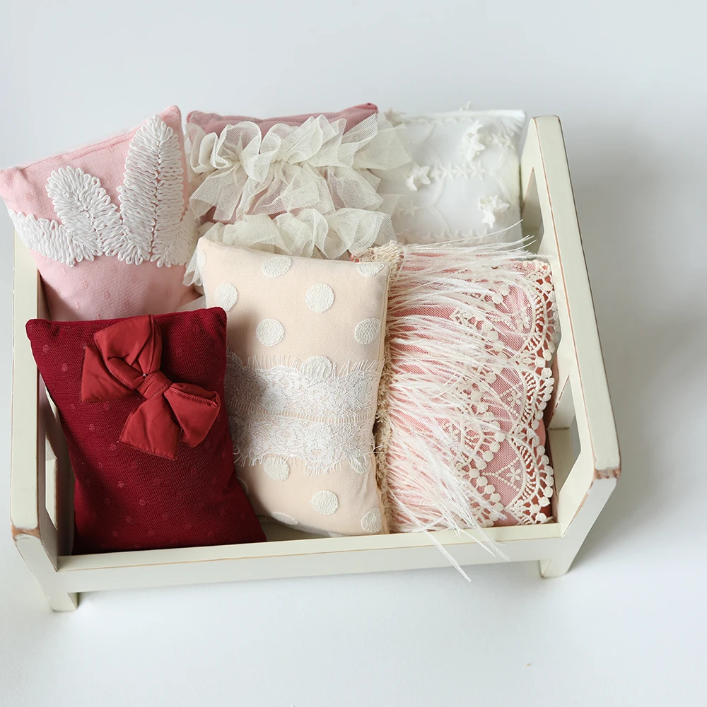 Newborn Photography Props Mini Lace Floral Posing Pillow for Baby Boy and Girl Photo Studio Pose Prop Accessories baby photography props