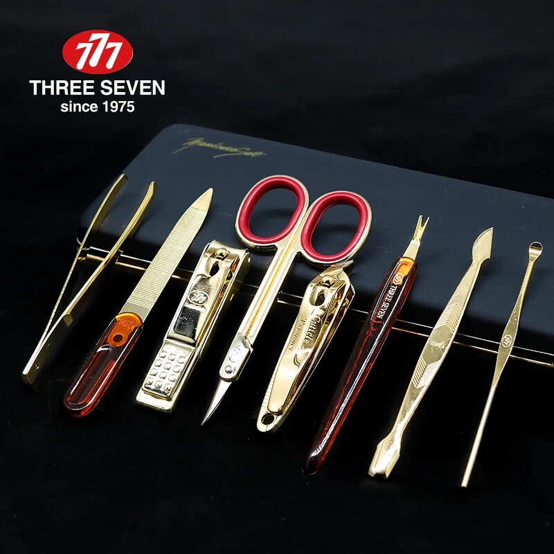 THREE SEVEN/777 클래식 럭셔리 손톱깎이 트리머 키트, 14K 금도금 귀이개, 네일 파일, 눈썹 클립, 8 in 1 네일 아트 및 도구
