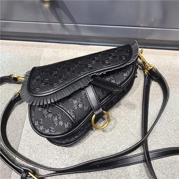Нишевый дизайн седельная сумка мессенджер Подкова сумка на плечо с кисточками роскошная сумка модные геометрические сумки-шопперы для женщин