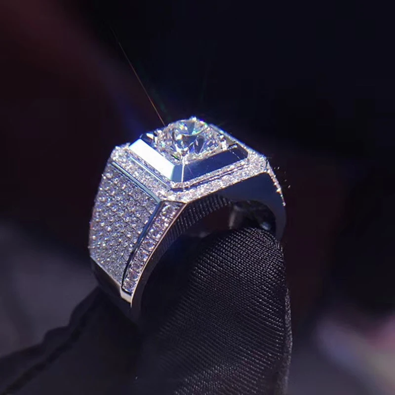 14564910773_1625161645