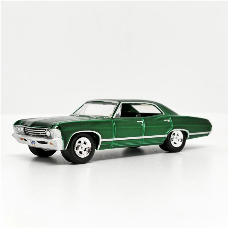 Greenlight 1: 64 Chevrolet Impala спортивный седан 1967 зеленый Сверхъестественное без коробки