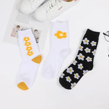 

New Autumn Winter Flower Socks Women with Embroider Japanese Korean Style Kawaii Socks Cotton for Ladies 120201