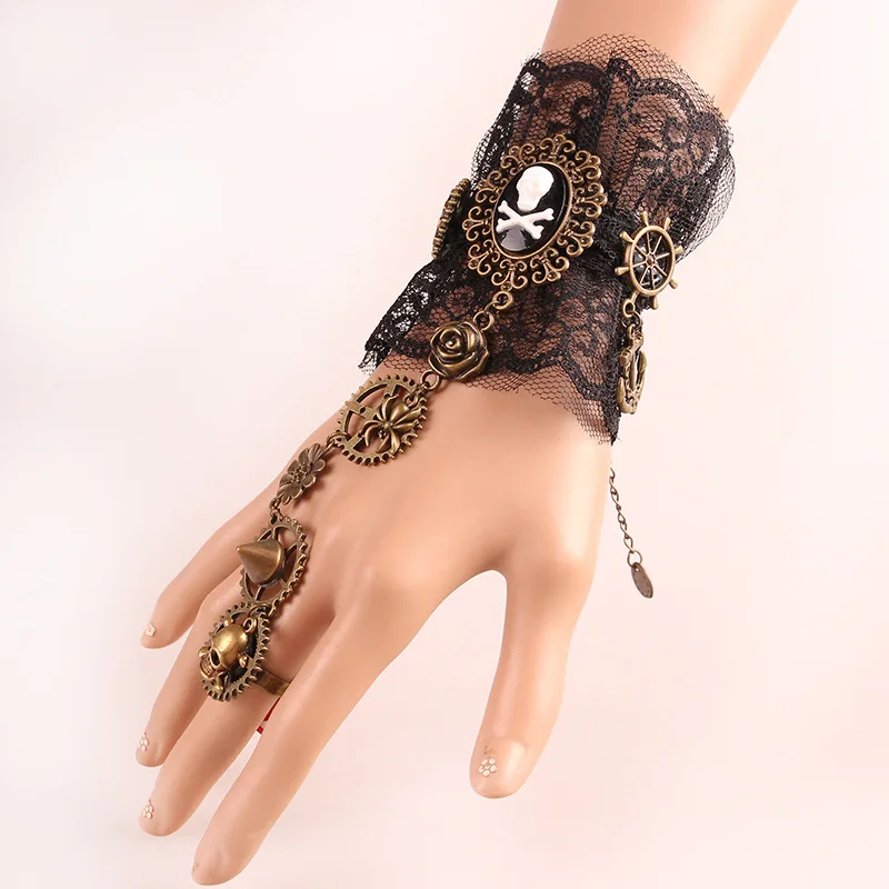 Cosplay medieval retro steam gothic court mechanical pirate bracelet women queen vampire bracelet halloween props Costume