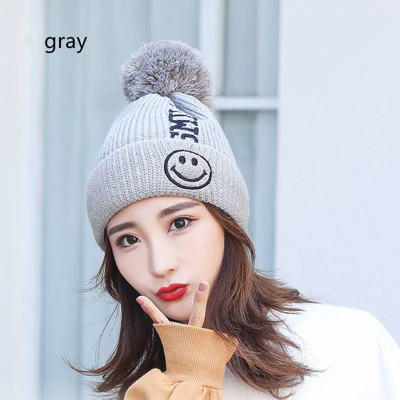 

Winter Embroidered Smiling Face Knitted Hat Lady Fashion Plus Velvet to Keep Warm Wool Hat Outdoor Ear Protection Hat