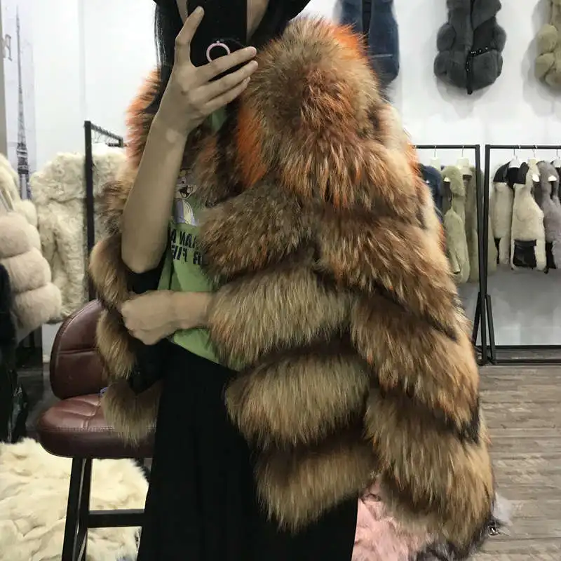 НОВЫЕ куртки из натурального меха, Женское пальто из натурального меха енота
