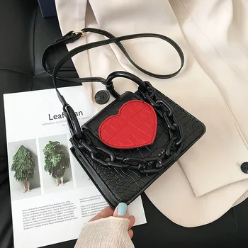 

On the new stone grain small bag women 2020 summer new casual fashion chain cross-shoulder bag western style small square bag