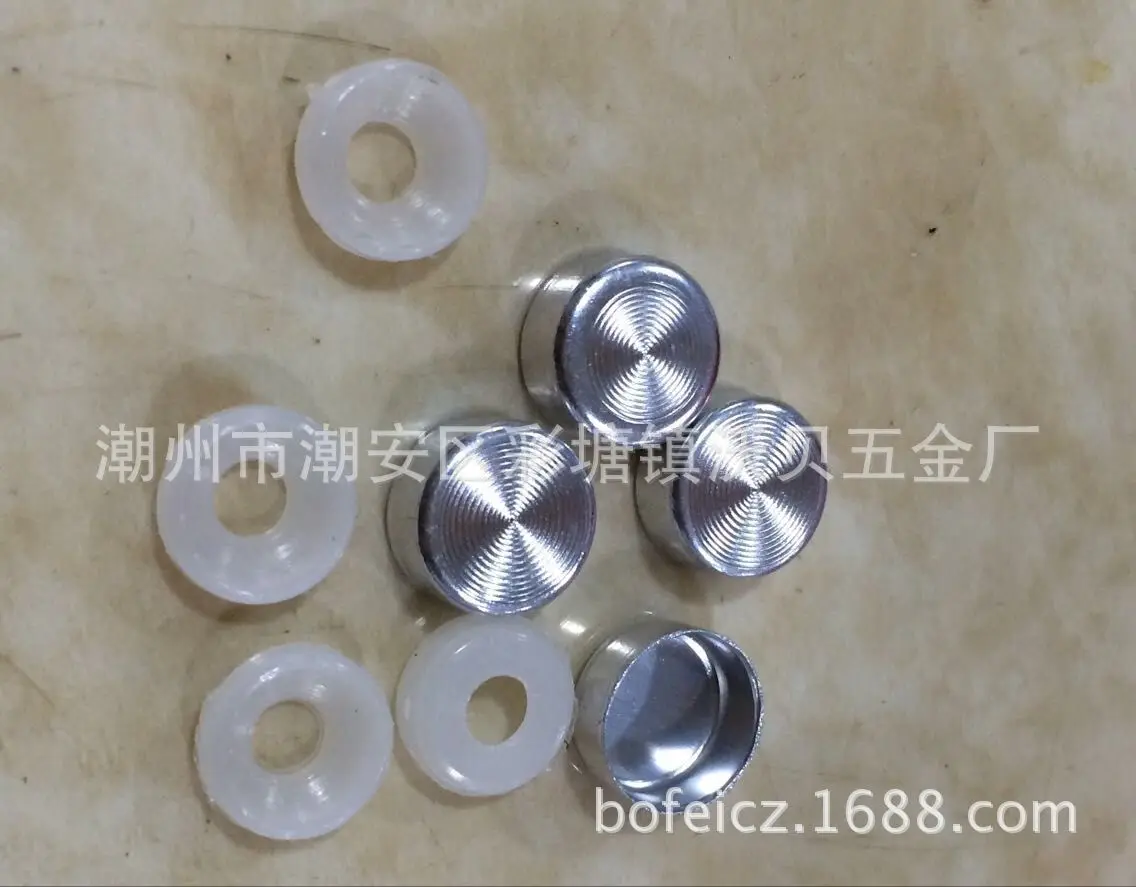 Manufacturers Direct Selling Sanitary Ware Hardware Accessories Stainless Steel Mirror Alumimum Mirror Nail Towel Rack Decoratio