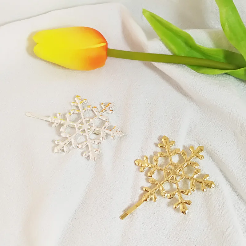 

Creative Hollow Snowflake Shape Hairpin Geometric Metal Hair Barrette Gold Silver For Stylish Women Girls Hair Styling Tools