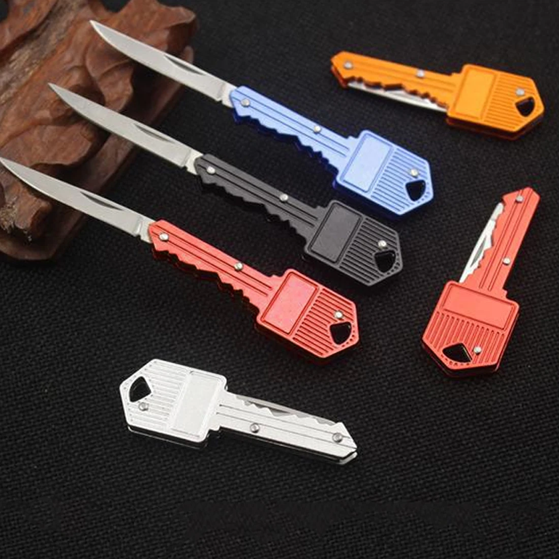 

Multi Hot Tools Portable Key Fold Knife Key Pocket Knife Key Chain Knife Peeler Mini Camping Key Ring Knife Tool