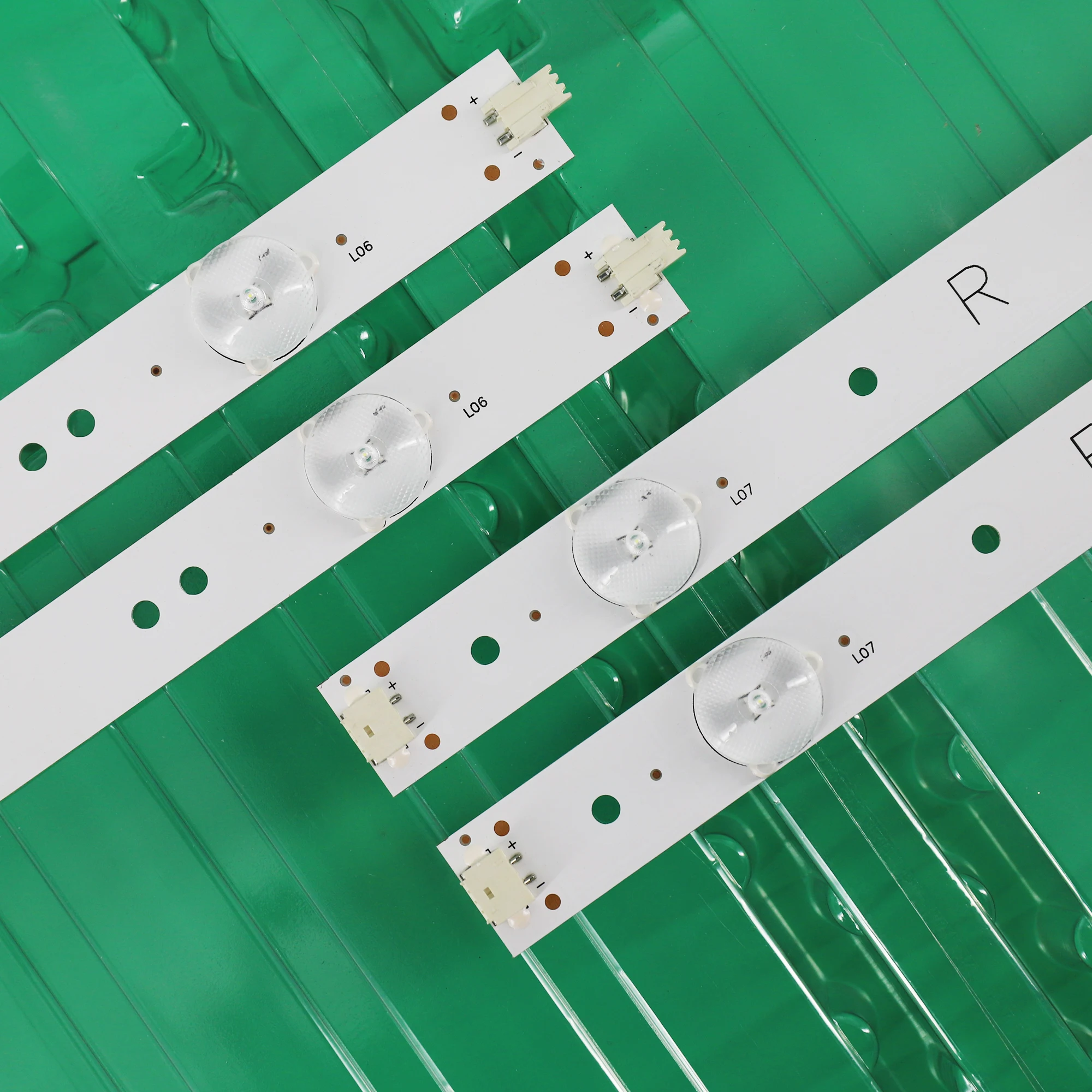 Рисунок 2 - Фонарь с подсветкой 12 ламп для