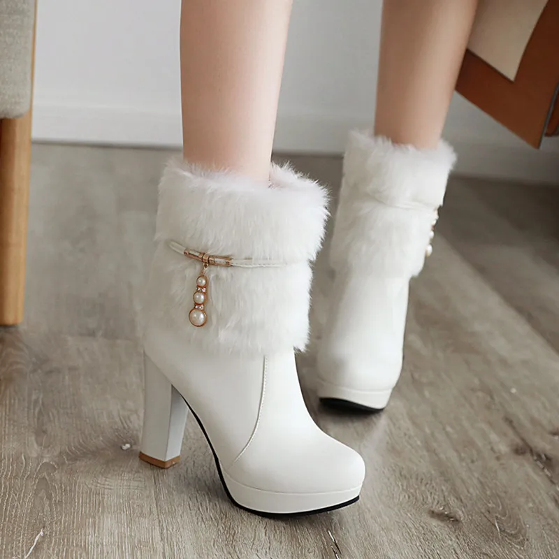 Женские ботильоны на платформе и высоком каблуке теплые плюшевые ботинки с