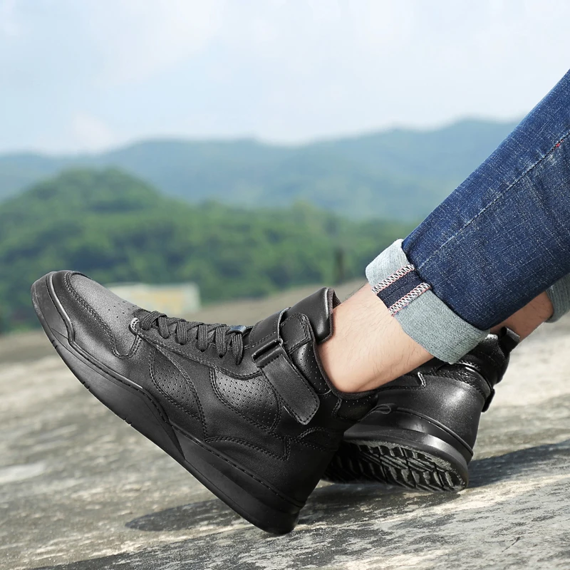 Теплые короткие плюшевые мужские зимние ботинки на толстой подошве; дышащие ботинки; мужские мягкие удобные классические кроссовки; Цвет черный, белый