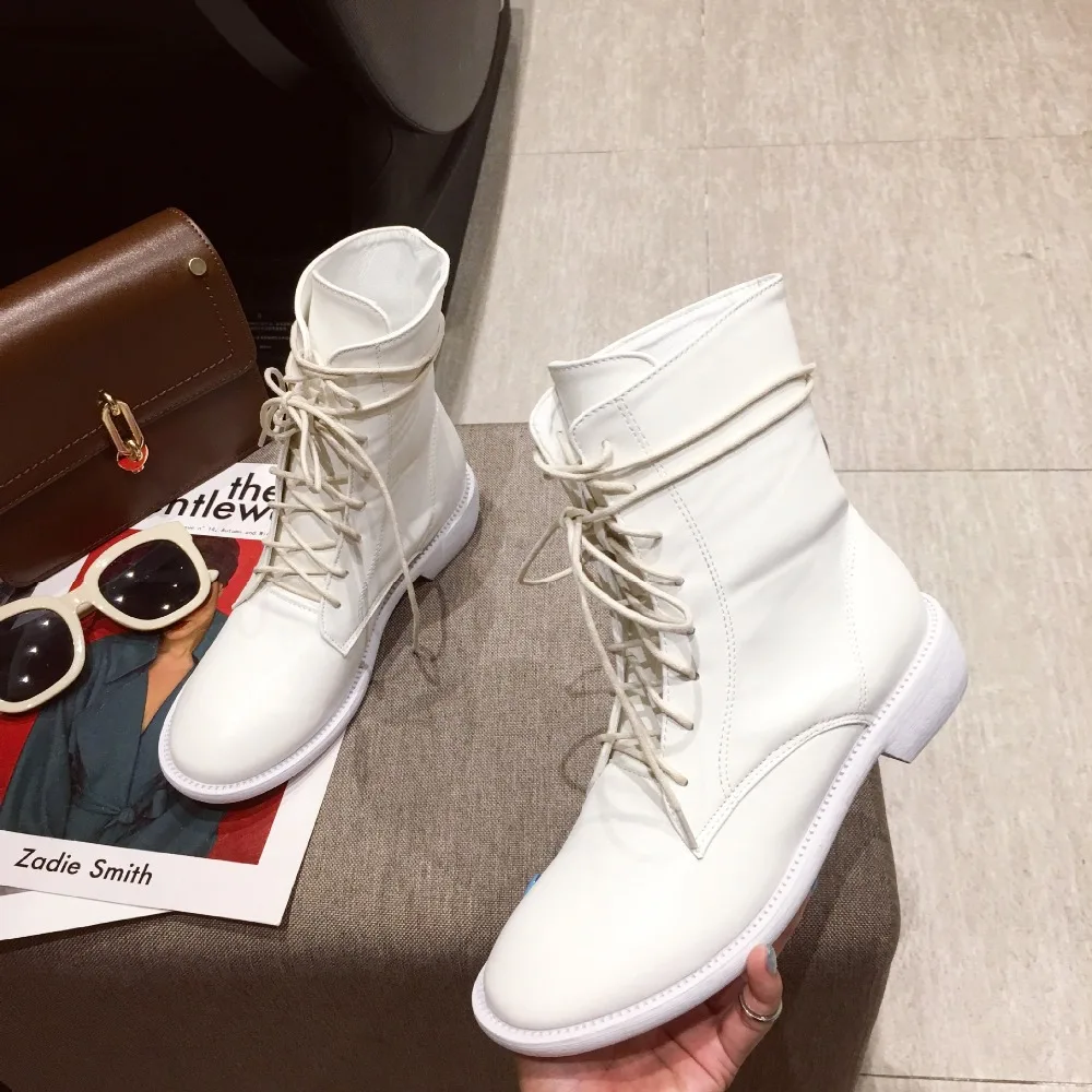 Flat Heel Round Toe Lady Boots Women Shoes Autumn Luxury Designer Winter Footwear Boots-women Lace Up Low Heels booties Ladies