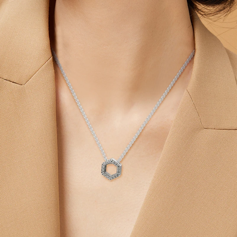 Sparkling Honeycomb Hexagon Collier 