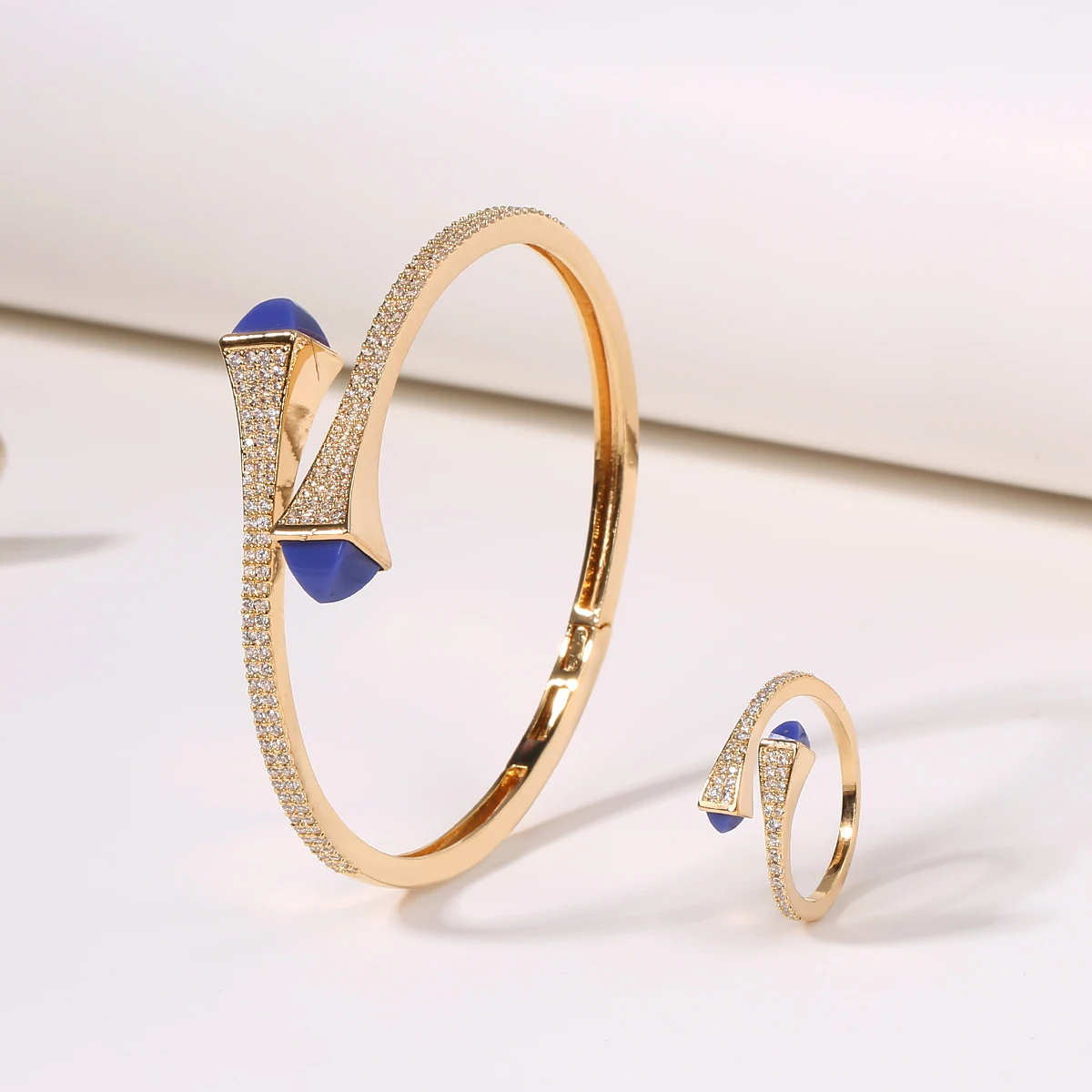 2021 New Romatic Women Fashion 2 Pcs Bracelet & Ring Set Candy color stone Simple Design Gold Open Cuff Bangle Ring Jewelry Set
