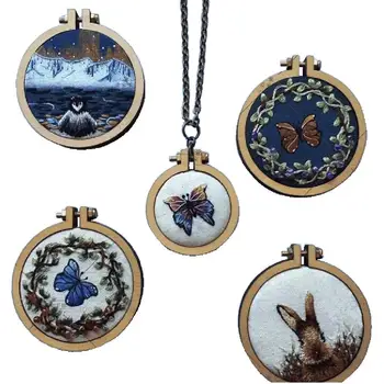 

40*Mini Wood 1.18 X 0.98 Inches Cross Stitch Hoop Embroidery Circle Frame For Pendant Making