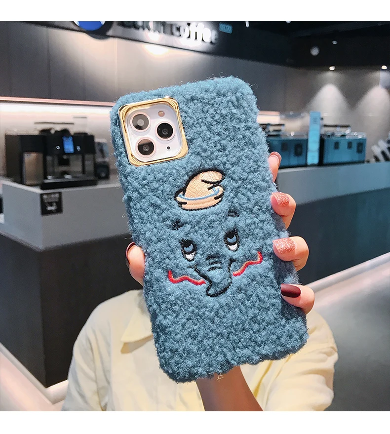 Для iphone 11 pro max toy story теплый чехол, мультяшный Меховой чехол Dumbo меховой зимний чехол для iphone XS Max XR X 7 7p 8 plus - Color: White