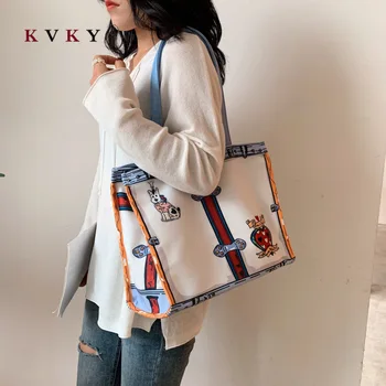 

2020 big Canvas handbags Korean version fashion western style large capacity ins tide simple one-shoulder portable handbag white