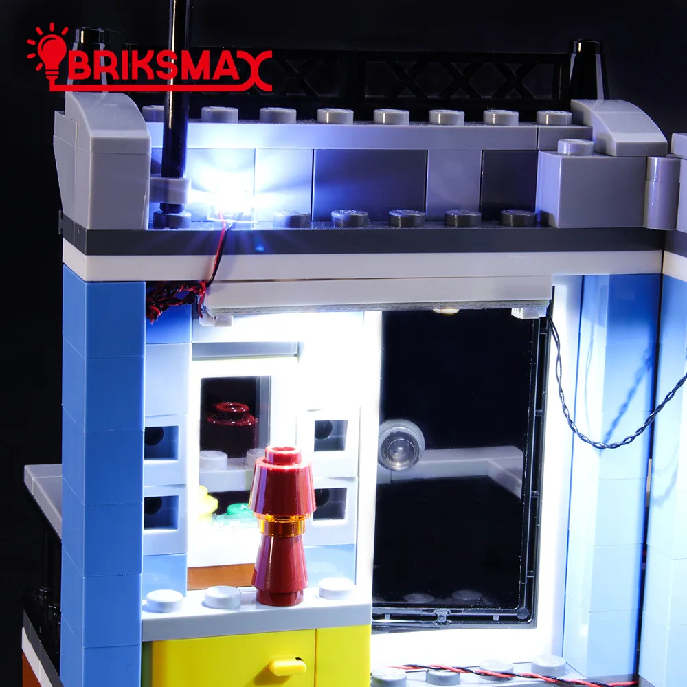 BriksMax Led Light Up Комплект для Creator Corner Deli строительные блоки модельное освещение набор совместим с 31050