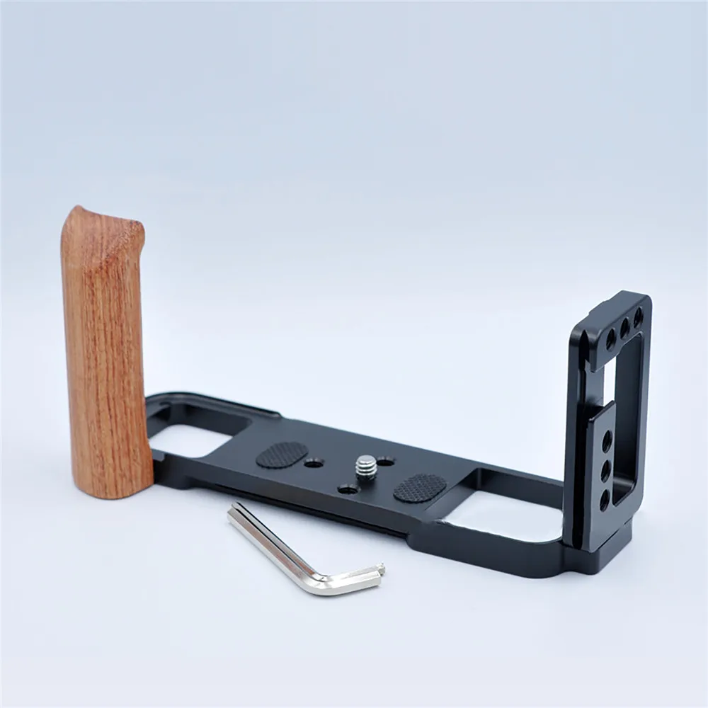 

GFX50R Vertical Shooting L Plate with Hot Shoe 1/4 Thread Quick Releae Plate For Fuji GFX50R Midum Format Camera