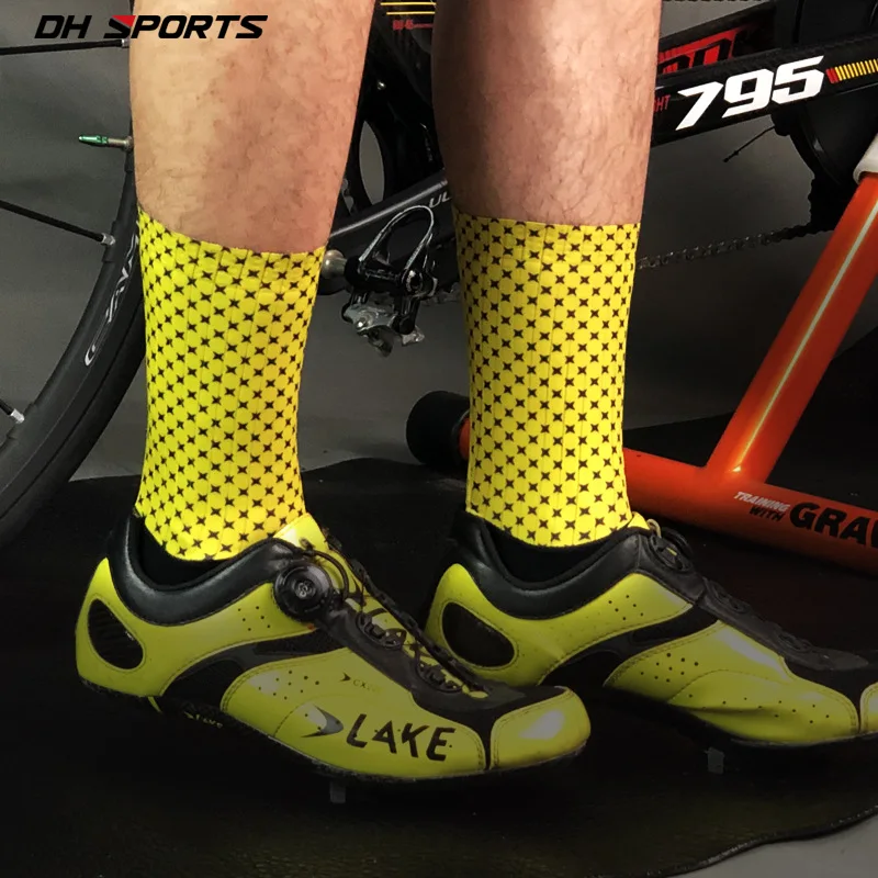 Professional Men Women Cycling Socks Compression Breathable Wear